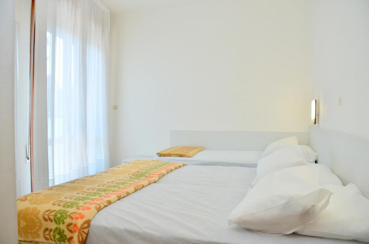 Altan Appartement Bibione Buitenkant foto