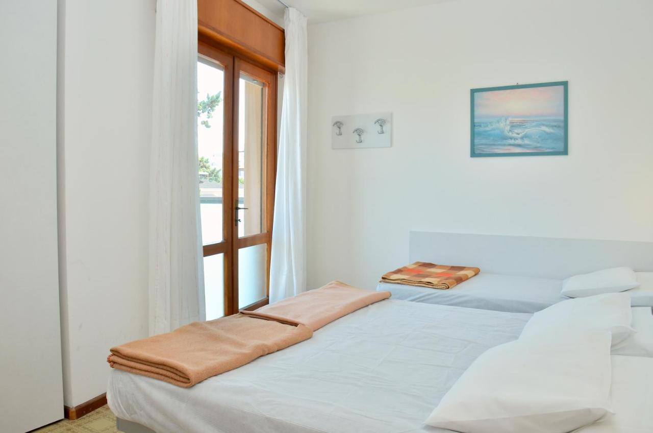Altan Appartement Bibione Buitenkant foto